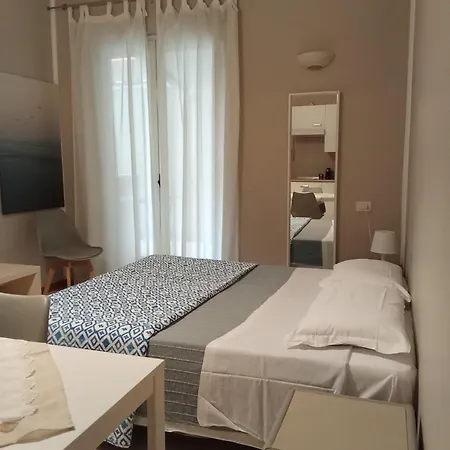 Marittimo מלון דירות 3*