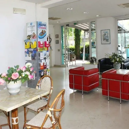 Marittimo Aparthotel 3*