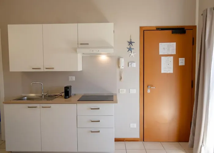 아파트호텔 Marittimo 리치오네